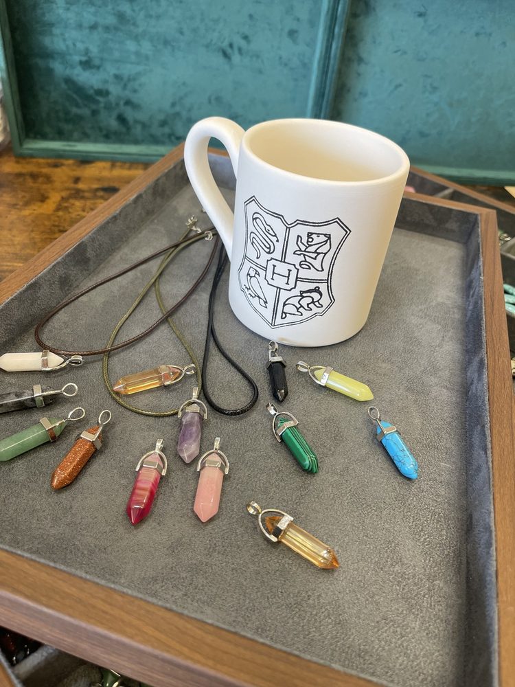 Crystal pendant necklaces